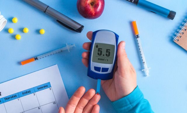 alat kesehatan glukometer